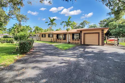 14655 NW River Dr, Miami, FL 33167 - Photo 3