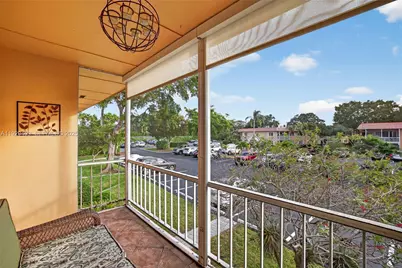 1930 NE 2nd Ave #206L, Wilton Manors, FL 33305 - Photo 23