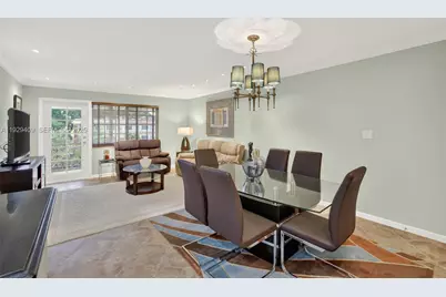 1930 NE 2nd Ave #206L, Wilton Manors, FL 33305 - Photo 13