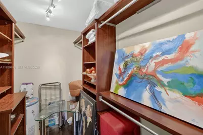 1930 NE 2nd Ave #206L, Wilton Manors, FL 33305 - Photo 29