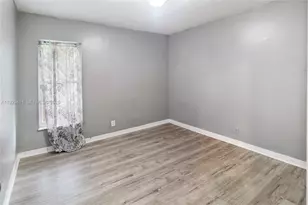 6352 Boulevard of Champions, North Lauderdale, FL 33068 - Photo 15