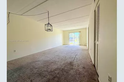649 S Tamiami Trail #112, Venice, FL 34285 - Photo 7