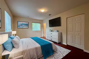 8208 SW 29th St, Miramar, FL 33025 - Photo 9