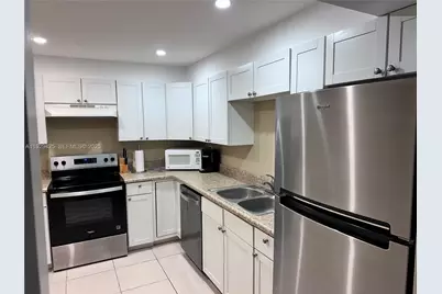 531 N Ocean Blvd #1108, Pompano Beach, FL 33062 - Photo 13