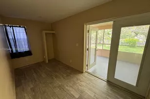 7915 SW 7th Pl, North Lauderdale, FL 33068 - Photo 29