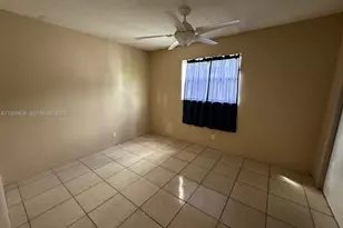 7915 SW 7th Pl, North Lauderdale, FL 33068 - Photo 27