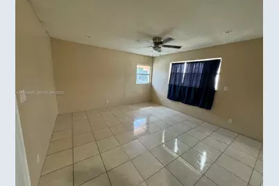 7915 SW 7th Pl, North Lauderdale, FL 33068 - Photo 25
