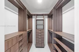 851 NE 1st Ave, Miami, FL 33132 - Photo 19