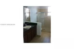 1131 SW 147th Ave, Pembroke Pines, FL 33027 - Photo 7