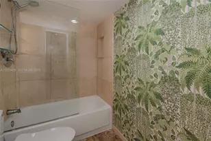 150 SE 25th Rd, Miami, FL 33129 - Photo 25