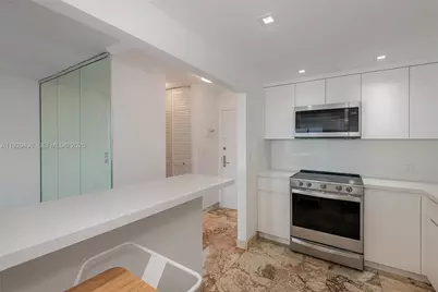 150 SE 25th Rd #7J, Miami, FL 33129 - Photo 15