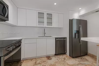 150 SE 25th Rd #7J, Miami, FL 33129 - Photo 13