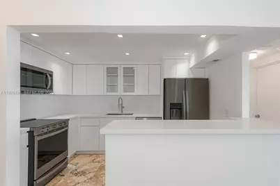 150 SE 25th Rd #7J, Miami, FL 33129 - Photo 11