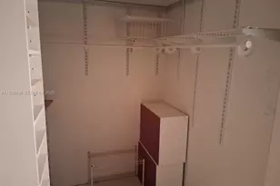 1100 St Charles Pl, Pembroke Pines, FL 33026 - Photo 19