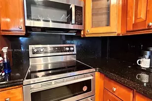 5050 NW 7th St, Miami, FL 33126 - Photo 9