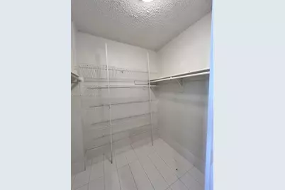 5050 NW 7th St #401, Miami, FL 33126 - Photo 25