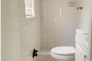 1820 Funston St, Hollywood, FL 33020 - Photo 5