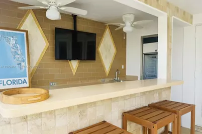 1987 NE 123rd St, North Miami, FL 33181 - Photo 11