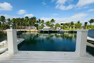 1987 NE 123rd St, North Miami, FL 33181 - Photo 1