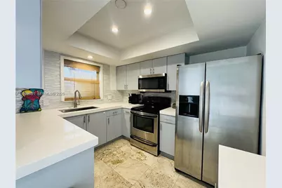 1987 NE 123rd St, North Miami, FL 33181 - Photo 7