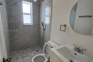 815 NE 134th St, North Miami, FL 33161 - Photo 9