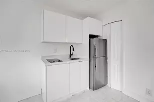 5100 NE 17th Terrace, Fort Lauderdale, FL 33334 - Photo 15