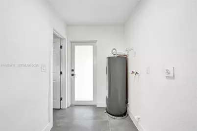 680 SW 29th Ter, Fort Lauderdale, FL 33312 - Photo 31