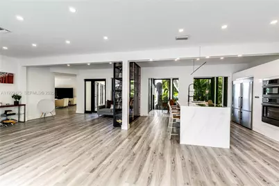 1349 Middle River Dr, Fort Lauderdale, FL 33308 - Photo 3