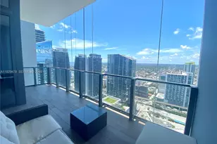 68 SE 6th St, Miami, FL 33131 - Photo 9