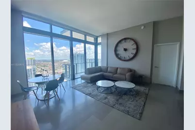 68 SE 6th St #4008, Miami, FL 33131 - Photo 5