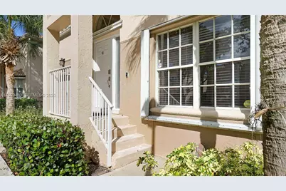 10717 NW 12th Mnr, Plantation, FL 33322 - Photo 5