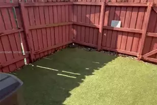 837 NW 46th Ave, Plantation, FL 33317 - Photo 17