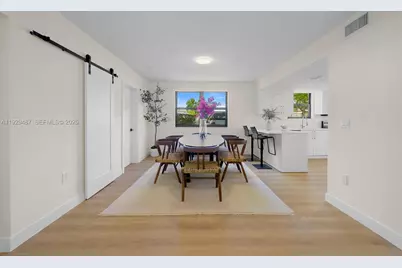 7994 Crespi Blvd #7994, Miami Beach, FL 33141 - Photo 7