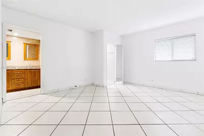 4705 SW 62nd Ave #104, Davie, FL 33314 - Photo 9