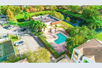 4705 SW 62nd Ave #104, Davie, FL 33314 - Photo 19