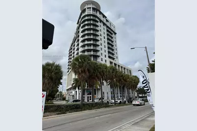 1 Glen Royal Pkwy #1612, Miami, FL 33125 - Photo 3