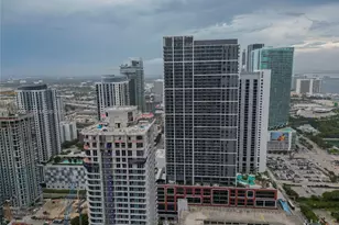 159 NE 6th St, Miami, FL 33132 - Photo 39