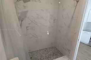 1629 SW 6th St, Miami, FL 33135 - Photo 27