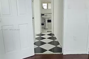 8595 Sunrise Lakes Blvd, Sunrise, FL 33322 - Photo 3