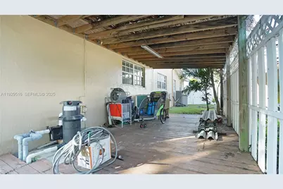 9730 Johnson St, Pembroke Pines, FL 33024 - Photo 17