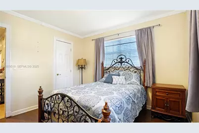 9730 Johnson St, Pembroke Pines, FL 33024 - Photo 29