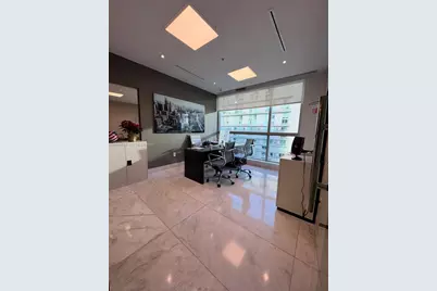 175 SW 7th St #2208, Miami, FL 33130 - Photo 9