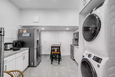 14267 SW 272nd Ln, Homestead, FL 33032 - Photo 11