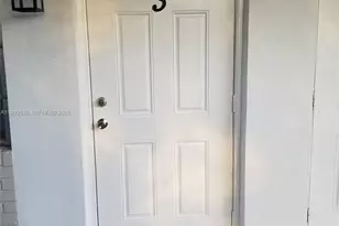 1859 Wiley St, Hollywood, FL 33020 - Photo 15