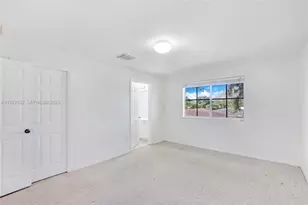 1935 SW 60th Terrace, North Lauderdale, FL 33068 - Photo 13