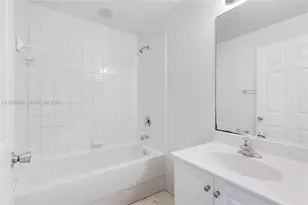 1935 SW 60th Terrace, North Lauderdale, FL 33068 - Photo 15