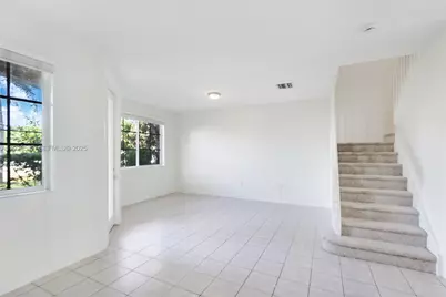1935 SW 60th Ter, North Lauderdale, FL 33068 - Photo 5