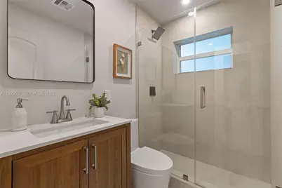 1431 NE 117th St, Miami, FL 33161 - Photo 19