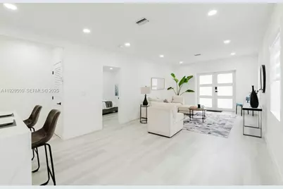 2101 SW 16th Ter, Miami, FL 33145 - Photo 31