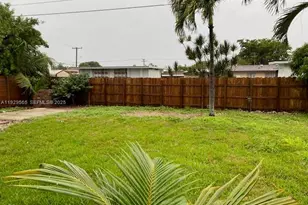 9841 Haitian Dr, Cutler Bay, FL 33189 - Photo 17